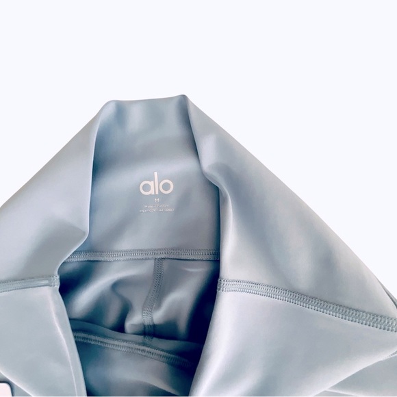 ALO Yoga 7/8 High-Waist Airlift Legging in Celestial Blue Size M (NWT) - Picture 8 of 13